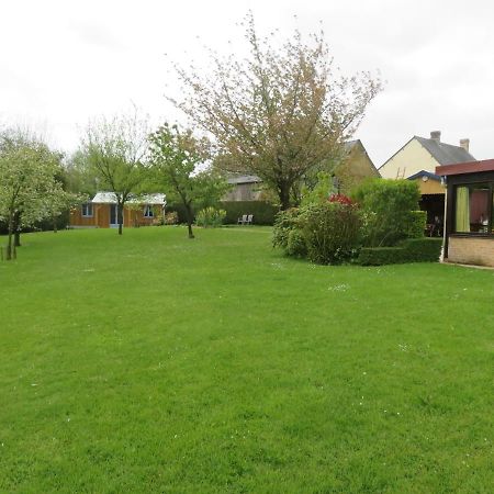Les Petites Aunettes Vaubadon Exterior photo